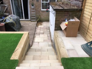 130F76B9-66F8-4EDC-A434-CCE9DF493746