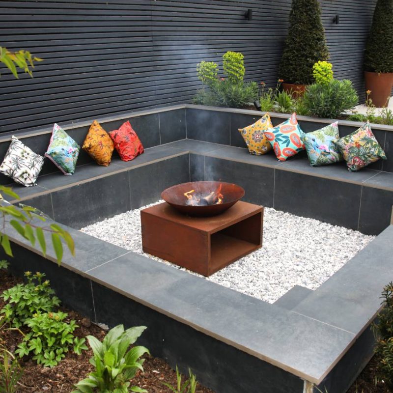 show garden designers in Surrey